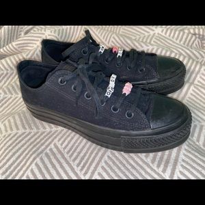 black platform converse